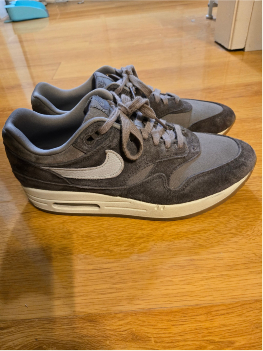 Nike Air Max 1 PRM Crepe “Soft Grey” – Men’s Size 8.5
